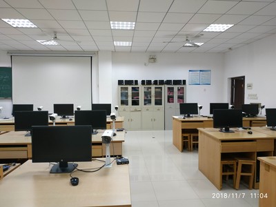 構(gòu)建智能化實(shí)驗(yàn)教學(xué)新生態(tài) 武漢大學(xué)電工電子國家級(jí)實(shí)驗(yàn)教學(xué)示范中心計(jì)算機(jī)信息系統(tǒng)集成與技術(shù)服務(wù)探討